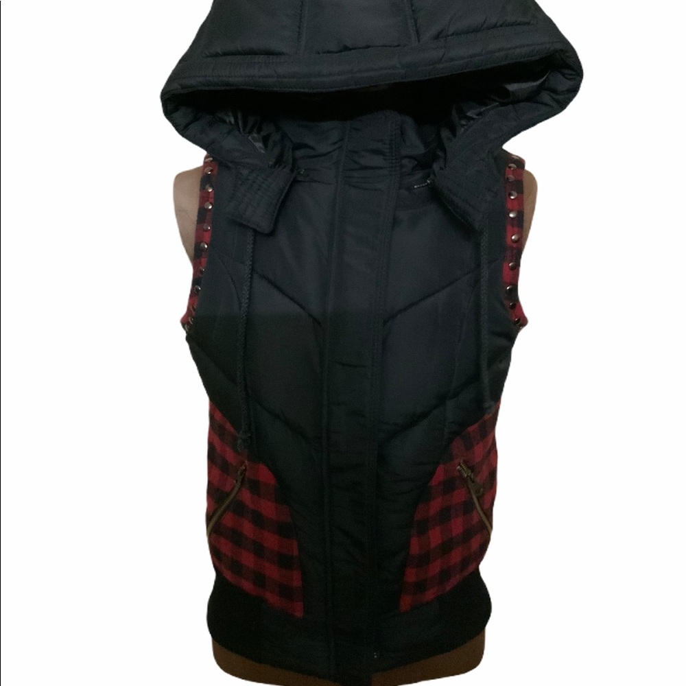 Sale‼️Miss me puffer vest